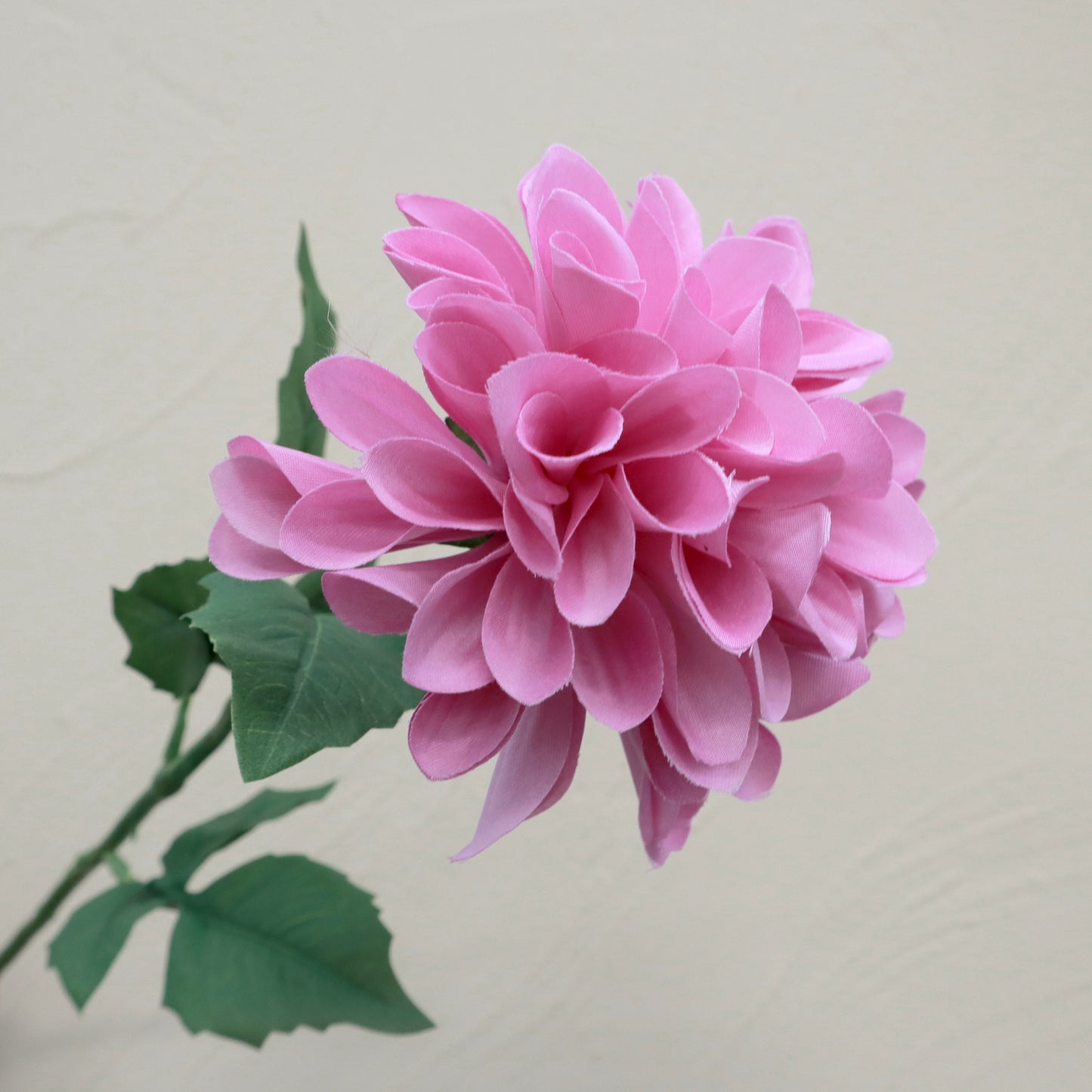 Sutera Buatan Dahlia Magenta